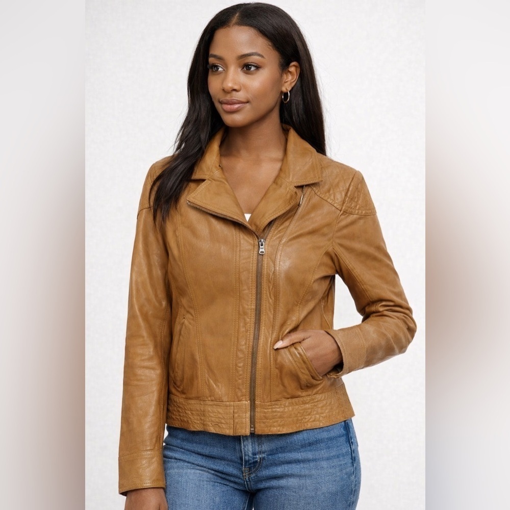 GUESS LOS ANGELES
Womens Distressed Genuine, Leather Motorcycle Moto
Jacket Coat